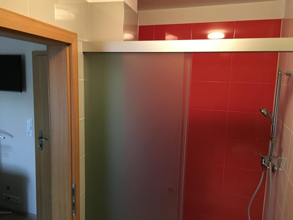 Pikolo - Izby Na Prenajom Otel Nové Mesto nad Váhom Dış mekan fotoğraf